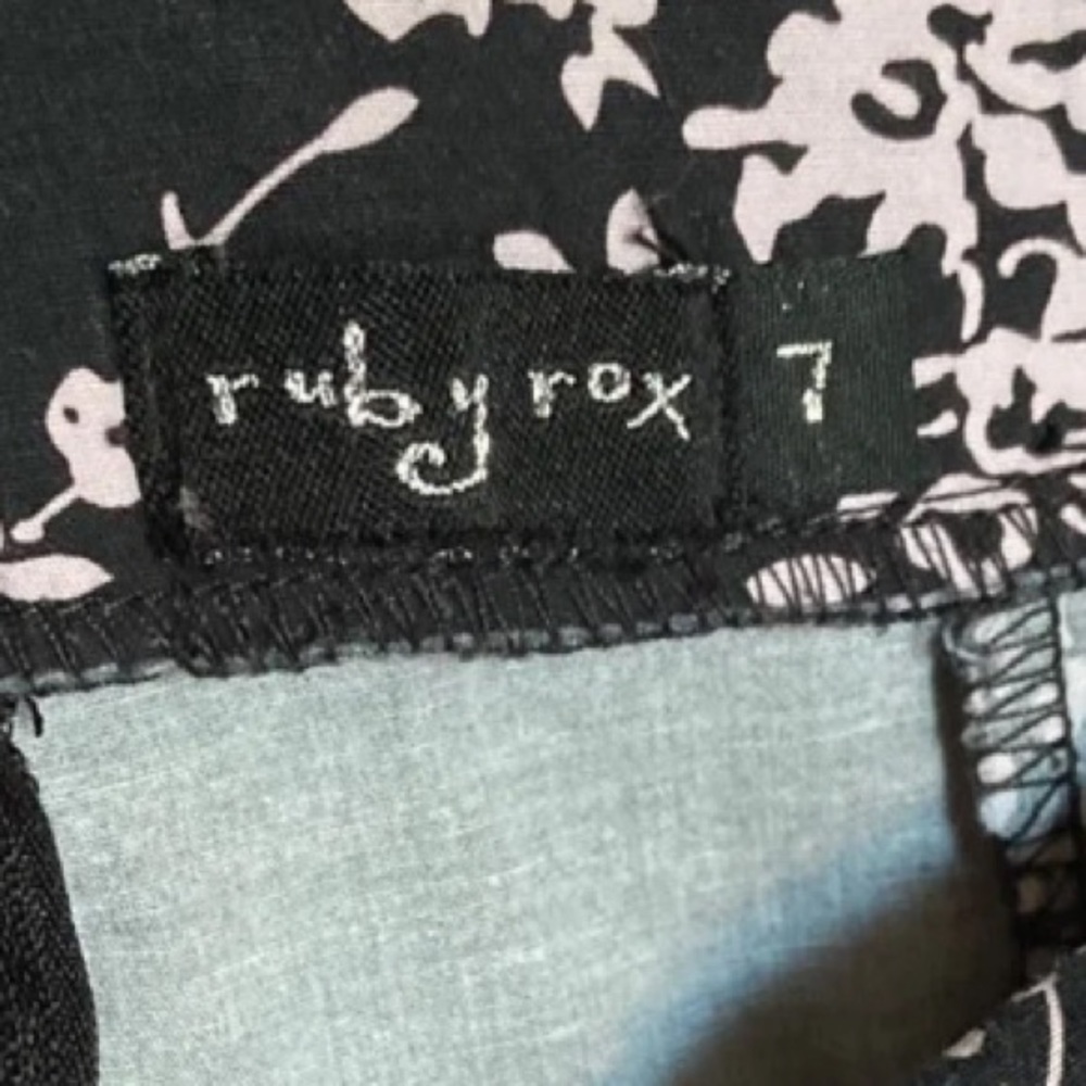 Ruby Rox Dress - Picture 6 of 8